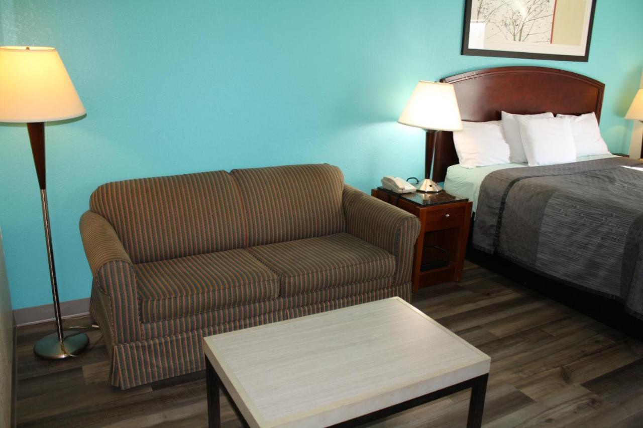 Executive Inn And Suites Wichita Falls Bagian luar foto